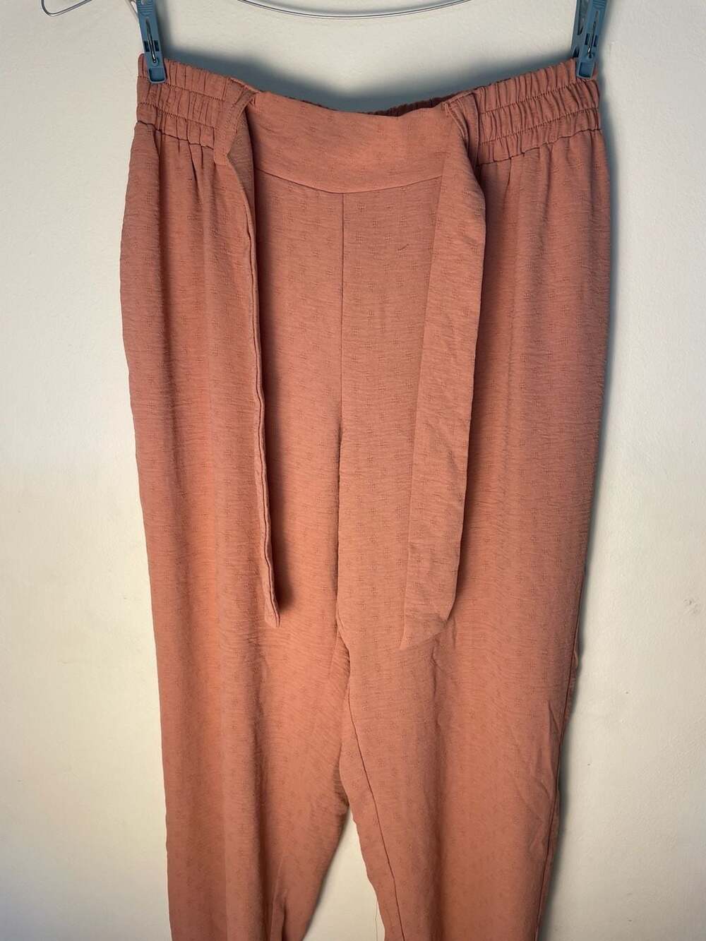 SOHO Apparel Ltd. High Waisted Tie Belt Textured Pants Dusty Rose Size S